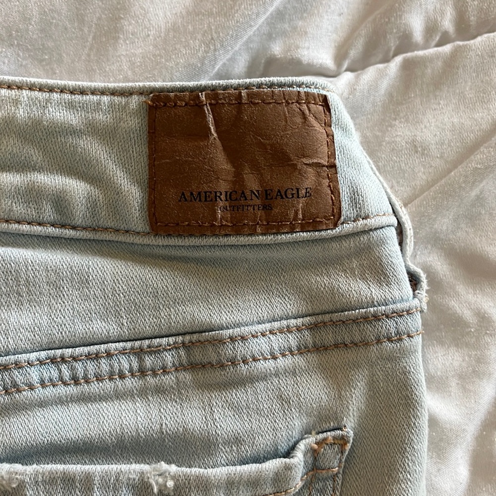 American Eagle (Size 4)
